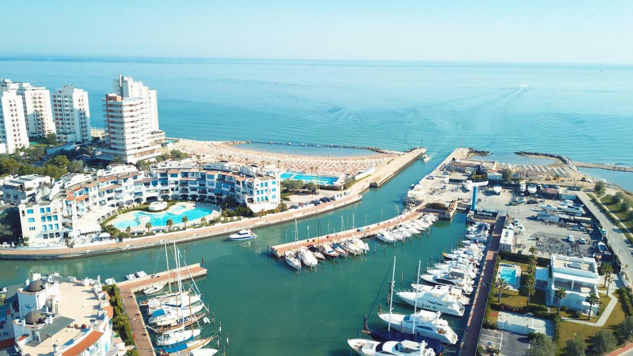 Portoverde Luxury Houseboat Мисано Адриатико Екстериор снимка